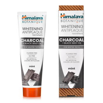 בוטניק משחת שיניים פחם + שמן קצח אורגנית מלבינה 150 גרם - מבית Himalaya