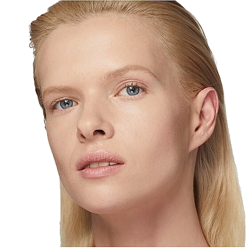 אסתי לאודר מייק אפ עמיד Double Wear ל-24 שעות 30 מ"ל - גוון 2C1 - מבית ESTEE LAUDER