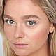 THE BALM קונסילר גוון בהיר בינוני Time Balm Concealer