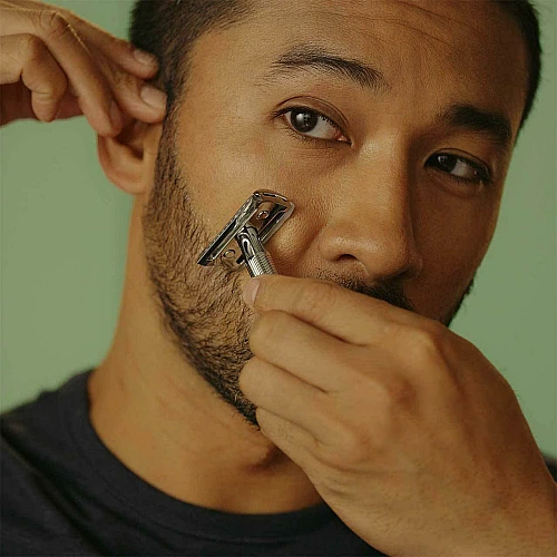 קינג קמפ ג'ילט תער גילוח דו צדדי + 5 סכינים לעיצוב ופיסול הזקן - מבית King C Gillette