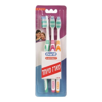 מברשת שיניים קלאסיק 40 מדיום - מבית Oral B
