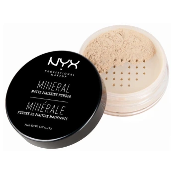 ניקס פודרה ⁦MINERAL MATTE FINISHING POWDER⁩  בגוון 01 - ⁦LIGHT⁩ /⁦MEDIUM⁩ בתכולת 8 גרם